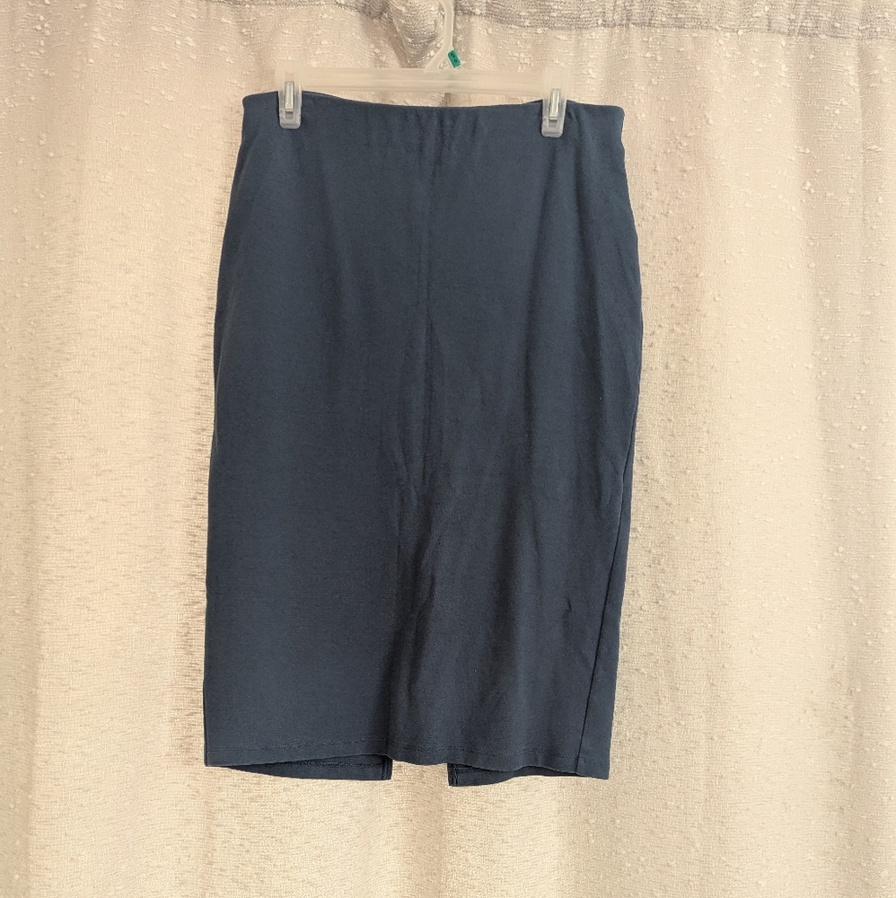 Forever 21 Gray Knee-Length Pencil Skirt Work